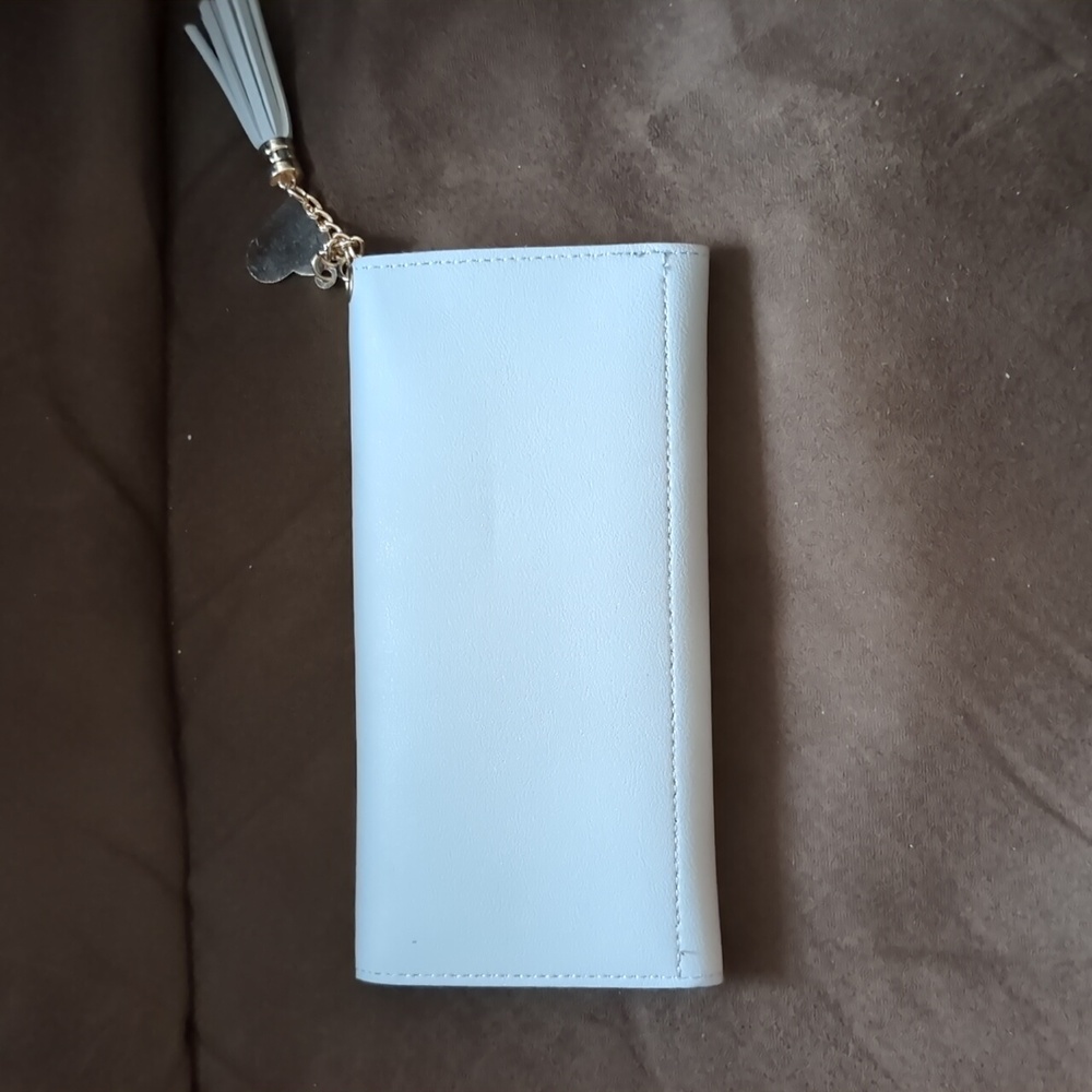 2/16🎈Light Grey Wallet - Picture 3 of 3
